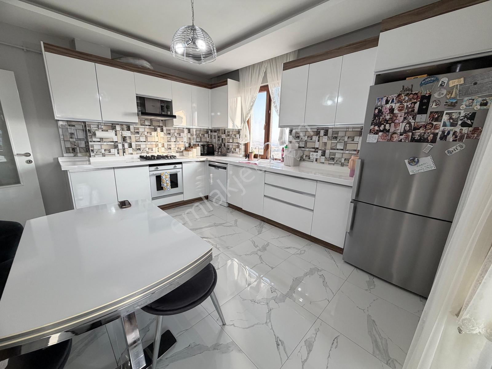 Emlak Danışmanım'dan║atayurt'ta║bölgenin En Geniş 3+1 Dairesi║ — fotoğraf 3