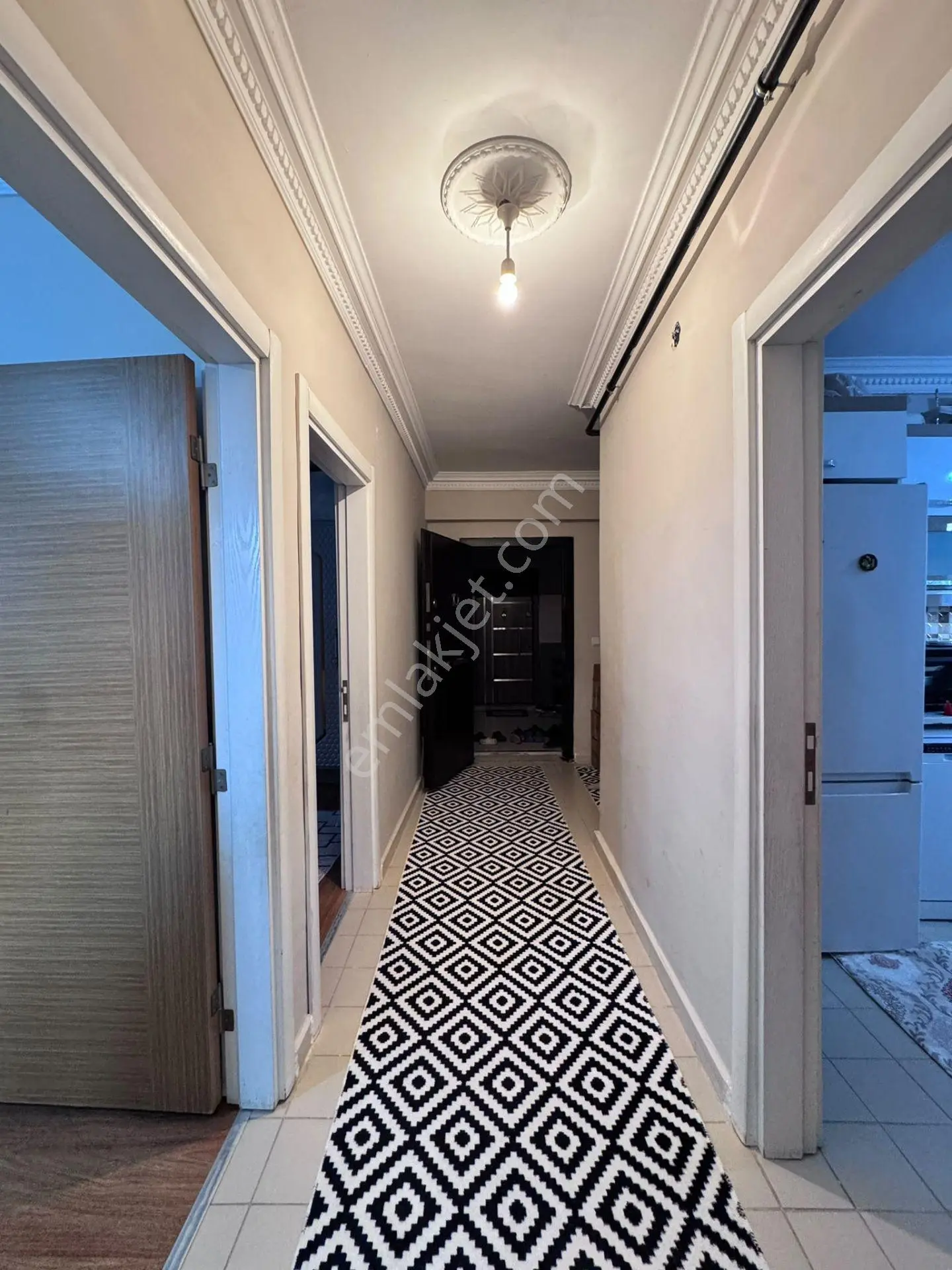Az-er Yapı'dan 2 Daire Üzeri Ön Cephe Köşe Başı Kombili Satılık 2+1 Daire!!! — fotoğraf 15