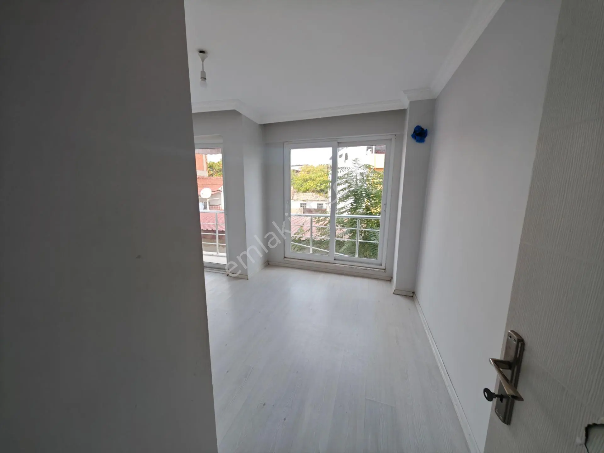 Nazilli Dumlupınar Mh.de Satılık Dublex Daire — fotoğraf 4