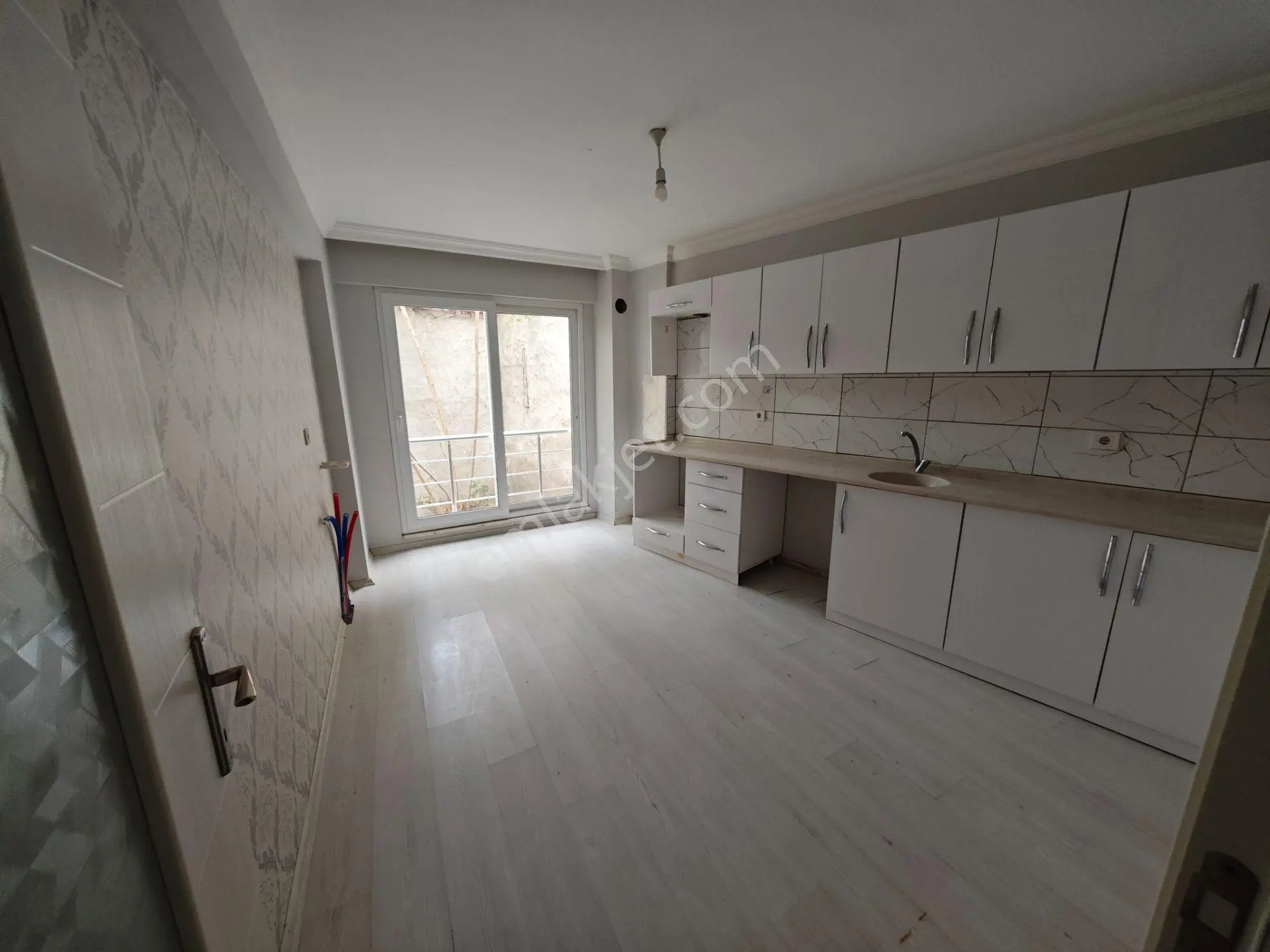 Nazilli Dumlupınar Mh.de Satılık Dublex Daire — fotoğraf 9