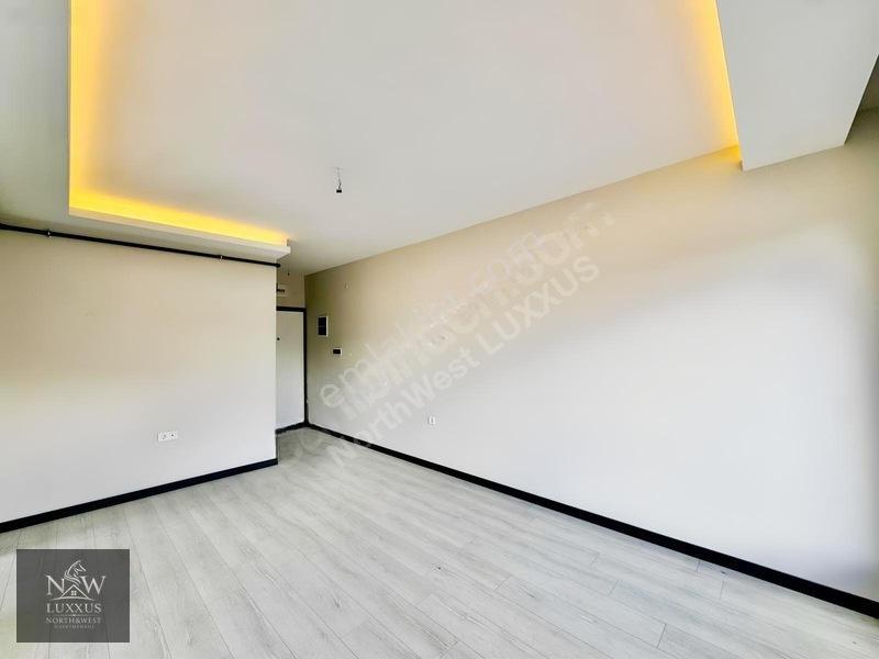 Taşpınar Merkez'de Geniş M2'li Satılık Lüks 1+1 Daire — fotoğraf 10
