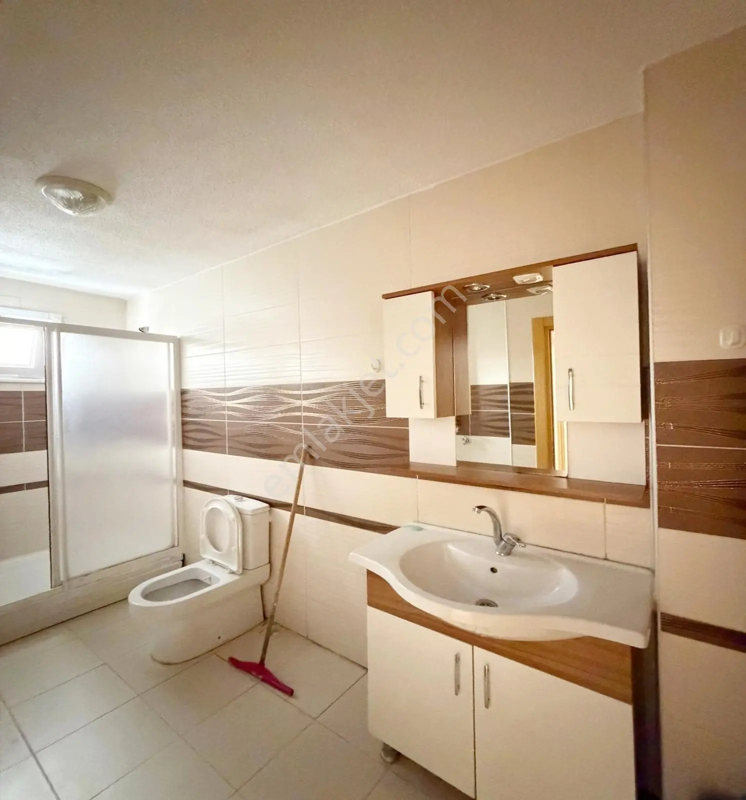 Kod 5461 İnönü Mah. Ful Kredili Metroya Yürüme Mesafesinde 2+1 — fotoğraf 17