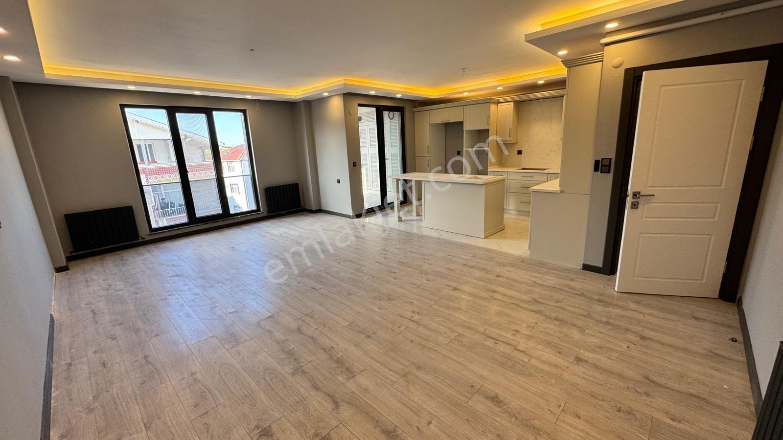 Vıp Gym.den Alaçam Yencami Mah.de 150m2,3+1 Lüks Satılık Daire12 — fotoğraf 2