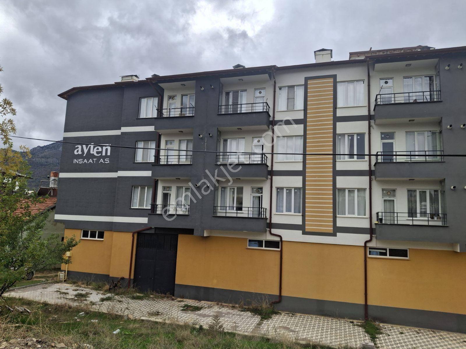 Eşyalı 1+1 Hastane Bölgesinde Satılık Daire