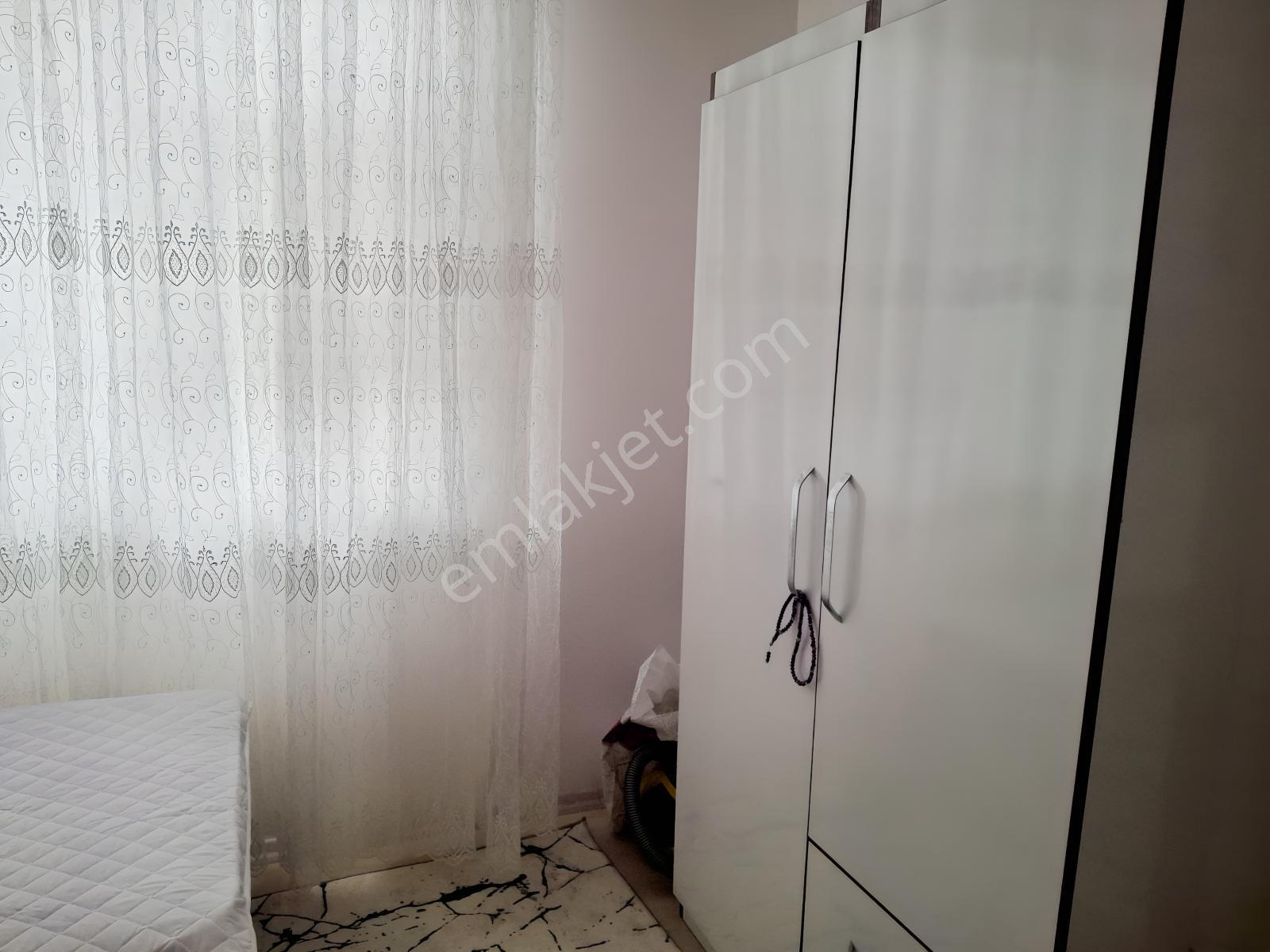 Eşyalı 1+1 Hastane Bölgesinde Satılık Daire — fotoğraf 9