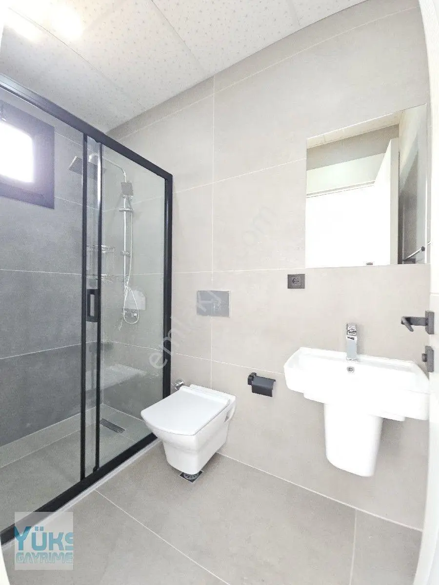 Denizli Karahasnalı Da Fidanlık Altında 3+1 170 M2 Geniş Kullanışlı E.Banyolu G....