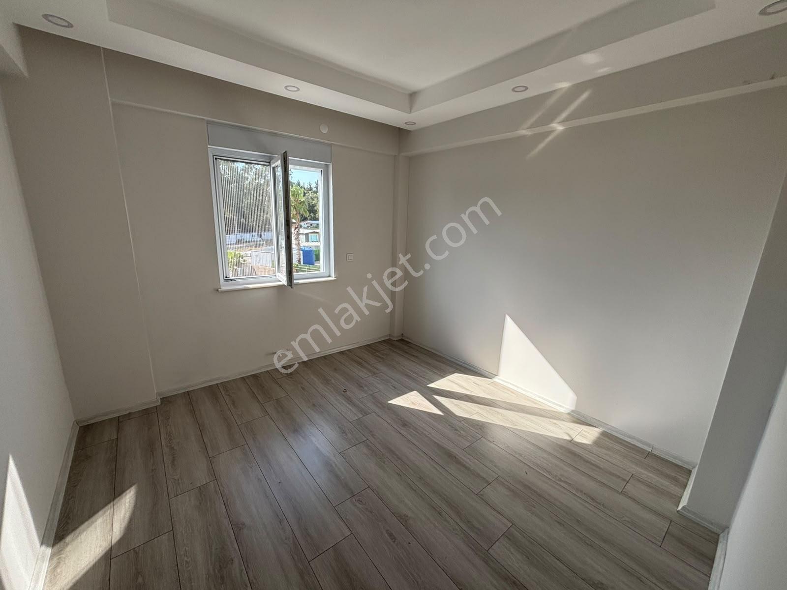 Usta Gayrimenkul'den Satılık 3+1 Ebevyn Banyolu Sıfır Gibi Daire — fotoğraf 13