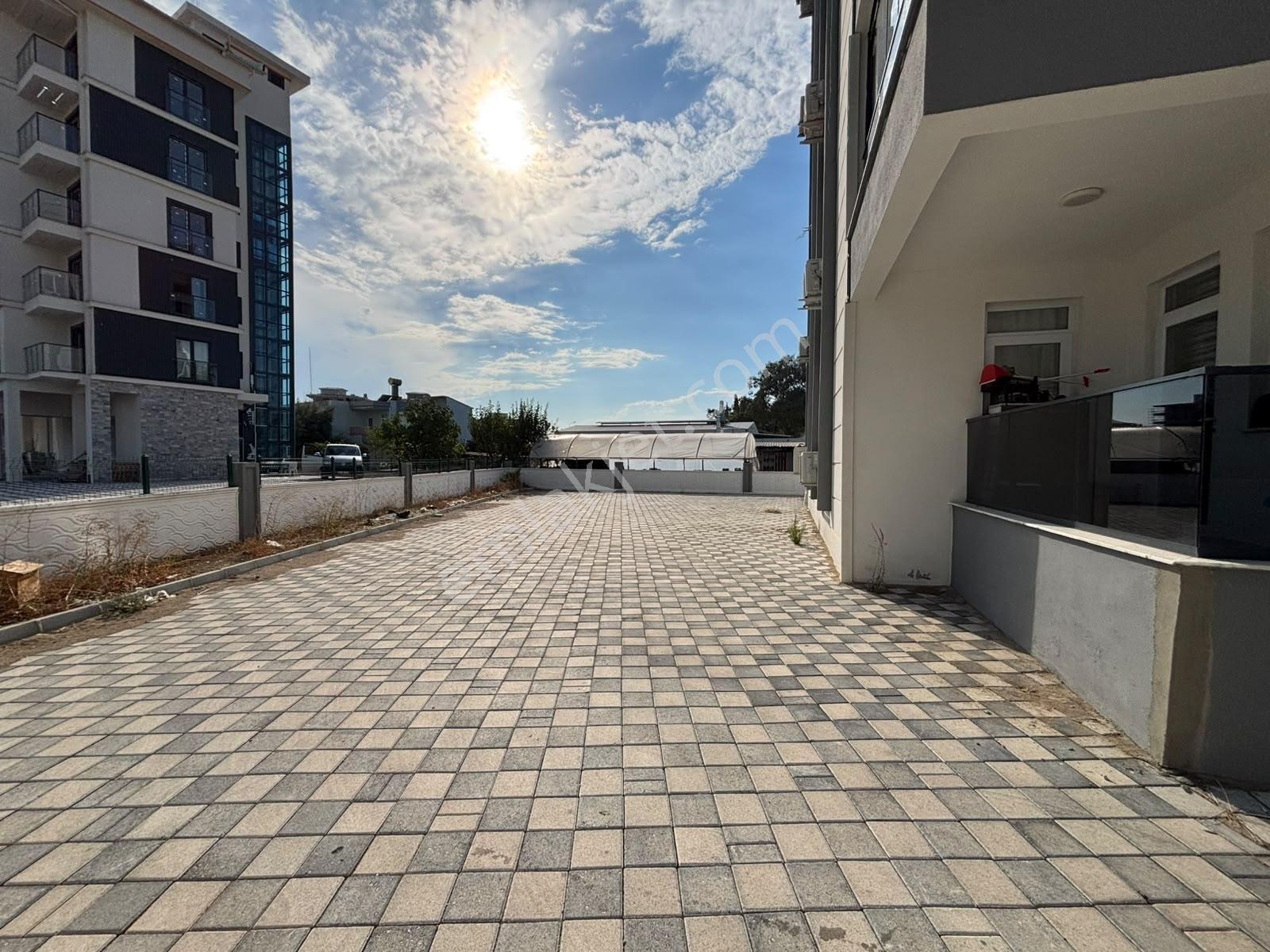 Usta Gayrimenkul'den Satılık 3+1 Ebevyn Banyolu Sıfır Gibi Daire — fotoğraf 22