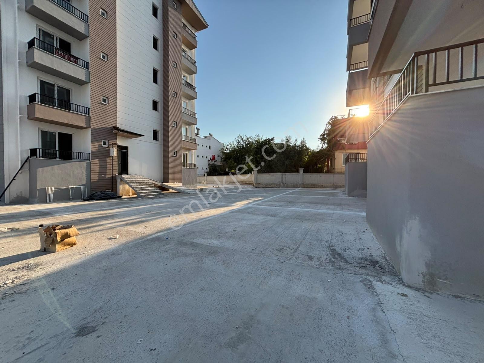 Usta Gayrimenkul'den Satılık 2+1 Havuzlu Sitede Sıfır Daire — fotoğraf 4