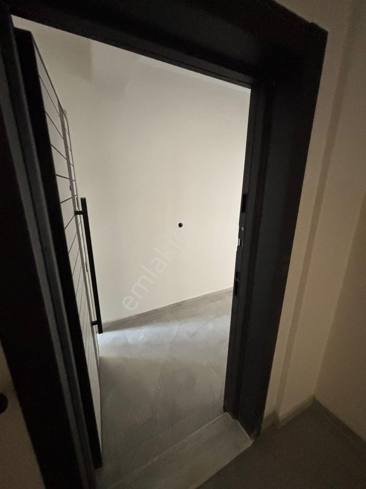 Usta Gayrimenkul'den Satılık 2+1 Havuzlu Sitede Sıfır Daire — fotoğraf 5