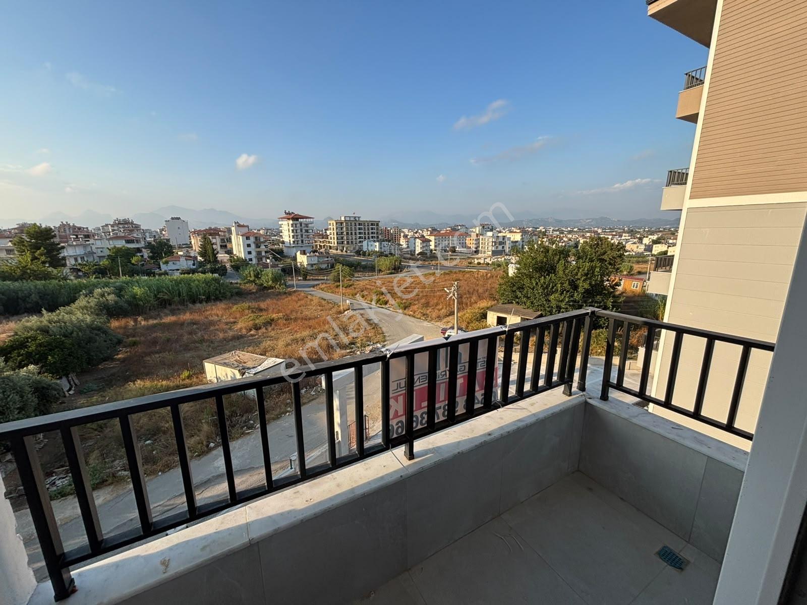 Usta Gayrimenkul'den Satılık 2+1 Havuzlu Sitede Sıfır Daire — fotoğraf 16