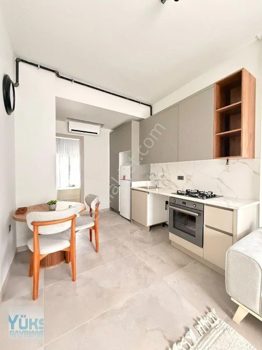 Denizli Adalette Satılık Eşyalı 1+1 Balkonlu Suit Daireler