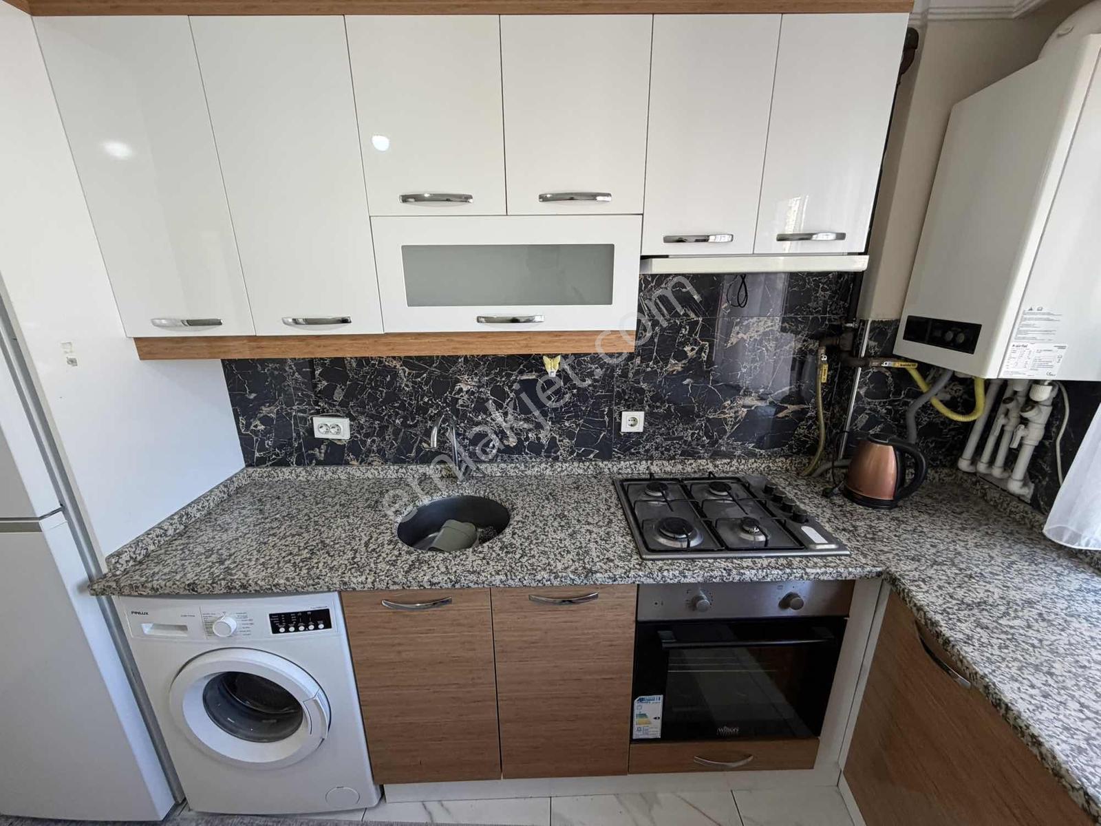 Paradan Acil Eminevm Uygun Satılık Yüksek Giriş Ferah 3+1 Daire — fotoğraf 13