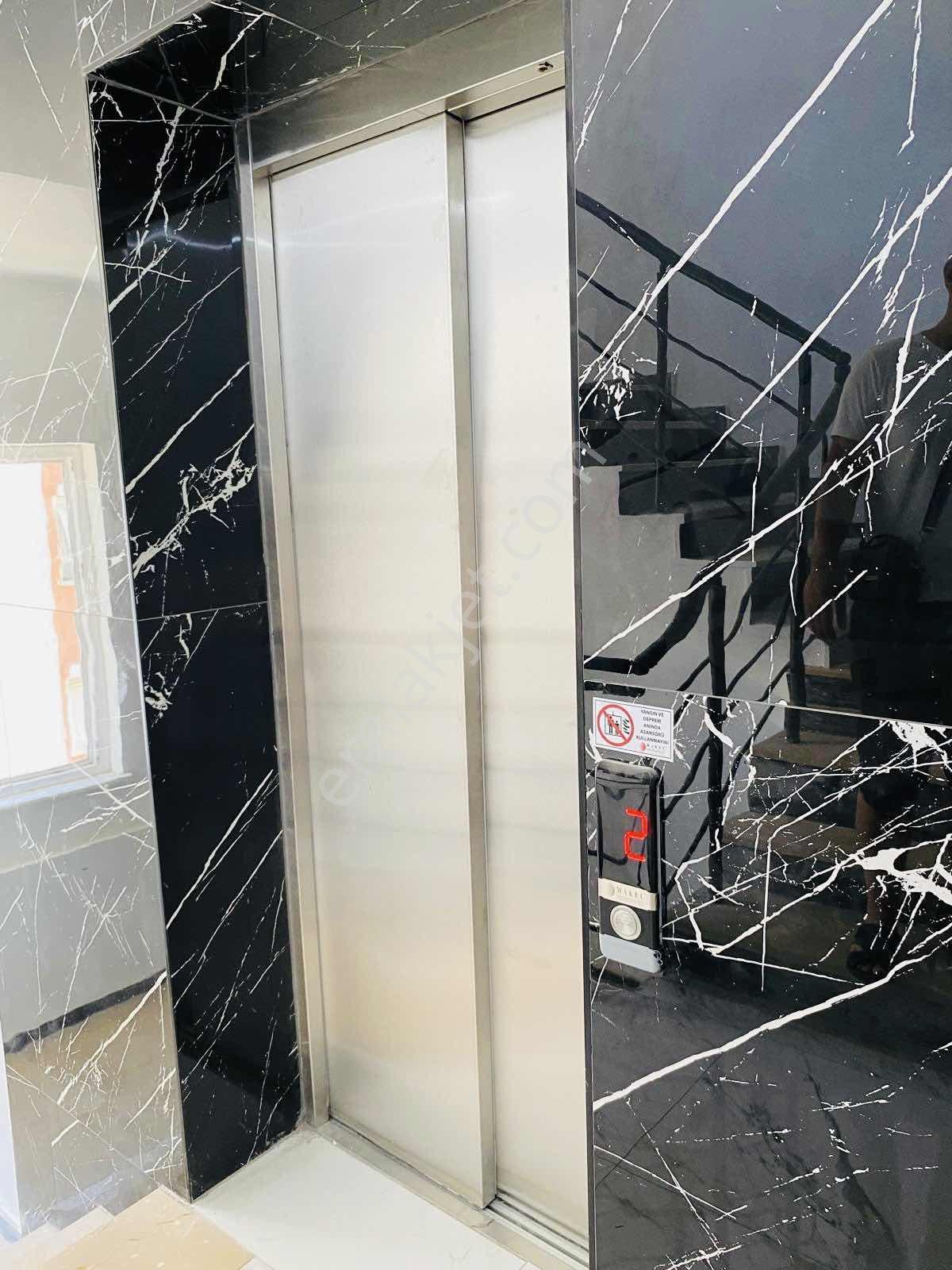 Katta Asansörlü Fırsat Köşe Başı Daire — fotoğraf 7