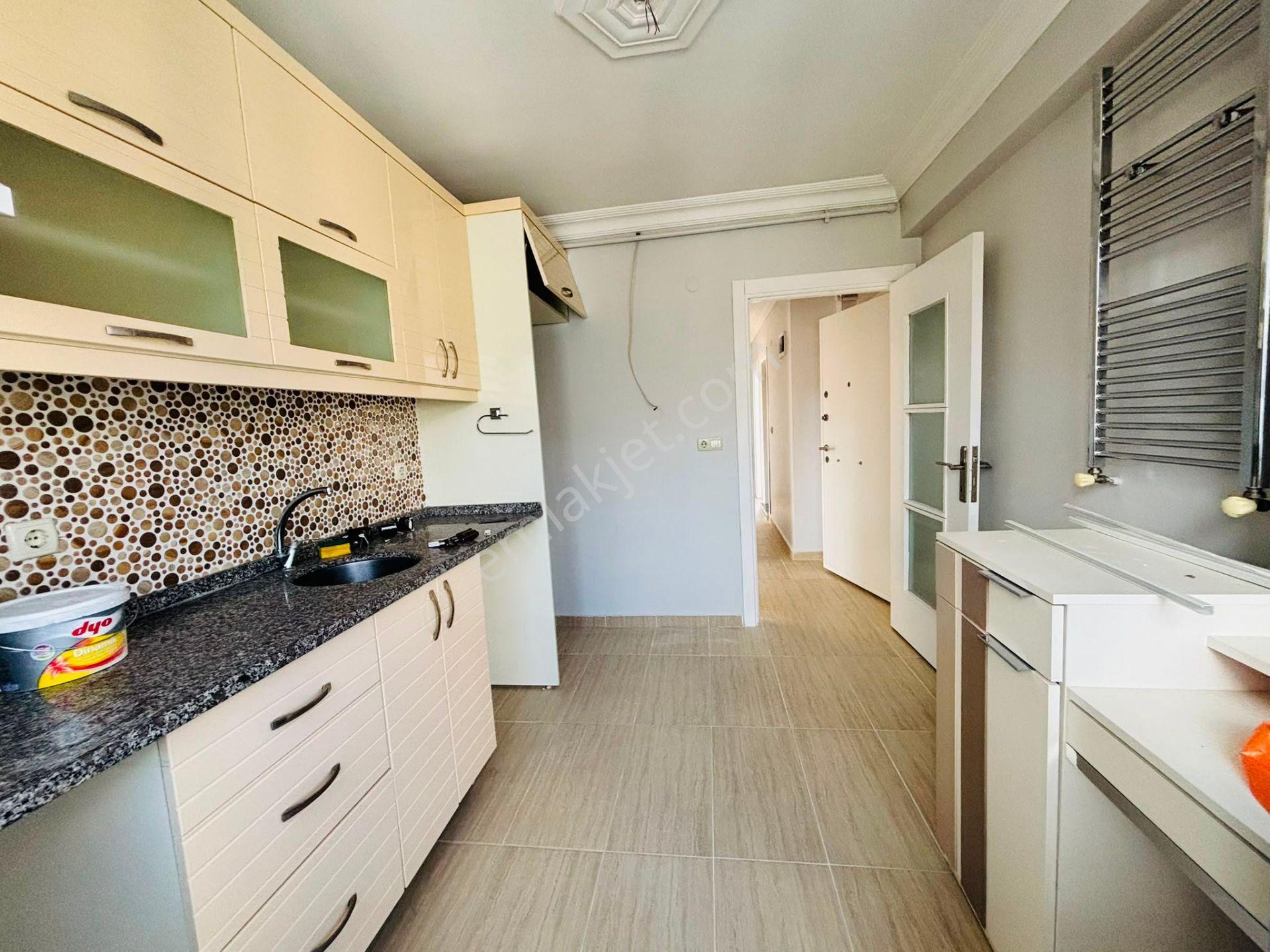 Mertcan'dan Oturuma Hazır Deniz Manzaralı 3+1_120m2 İskanlı — fotoğraf 9