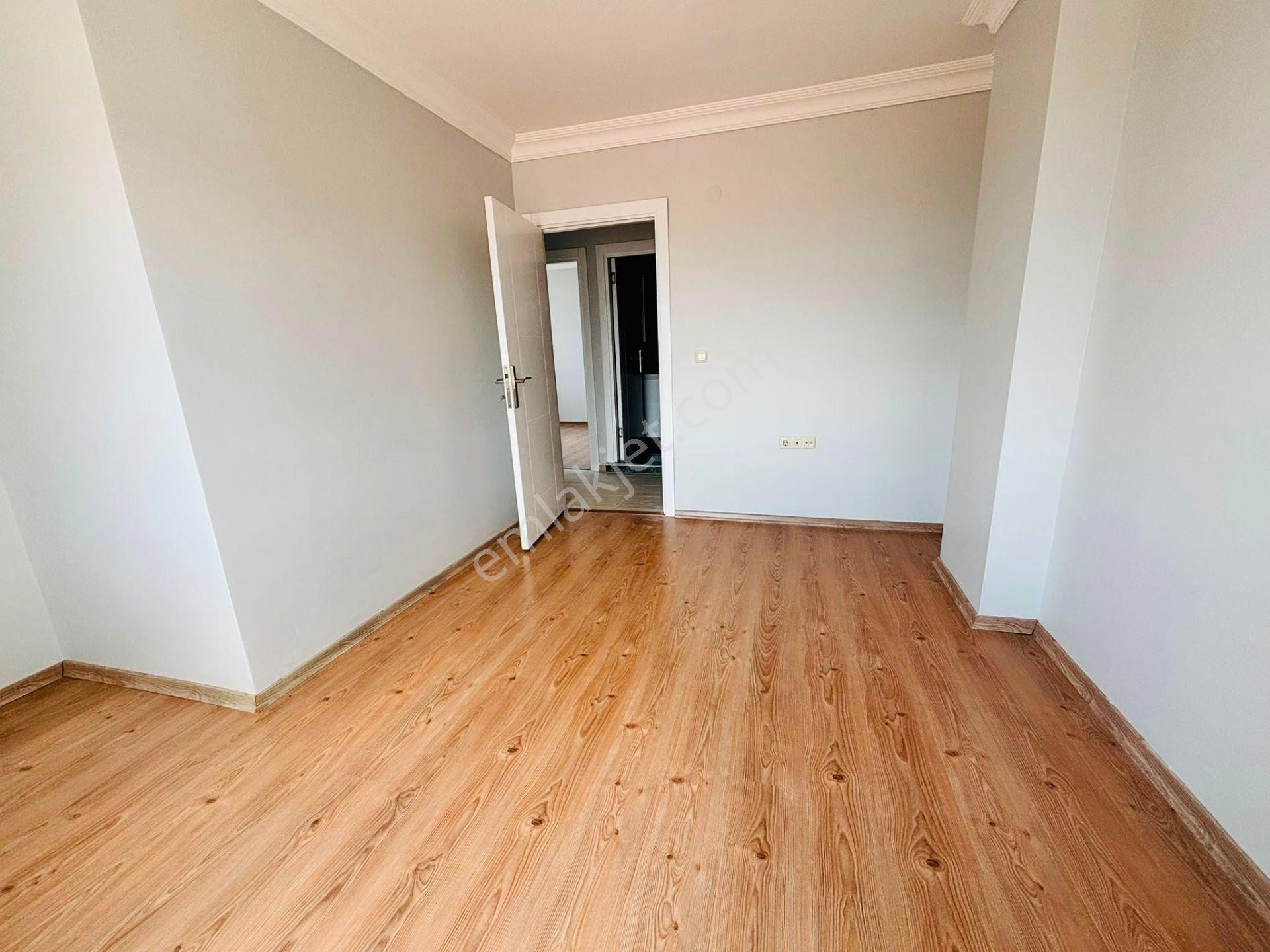 Mertcan'dan Oturuma Hazır Deniz Manzaralı 3+1_120m2 İskanlı — fotoğraf 29