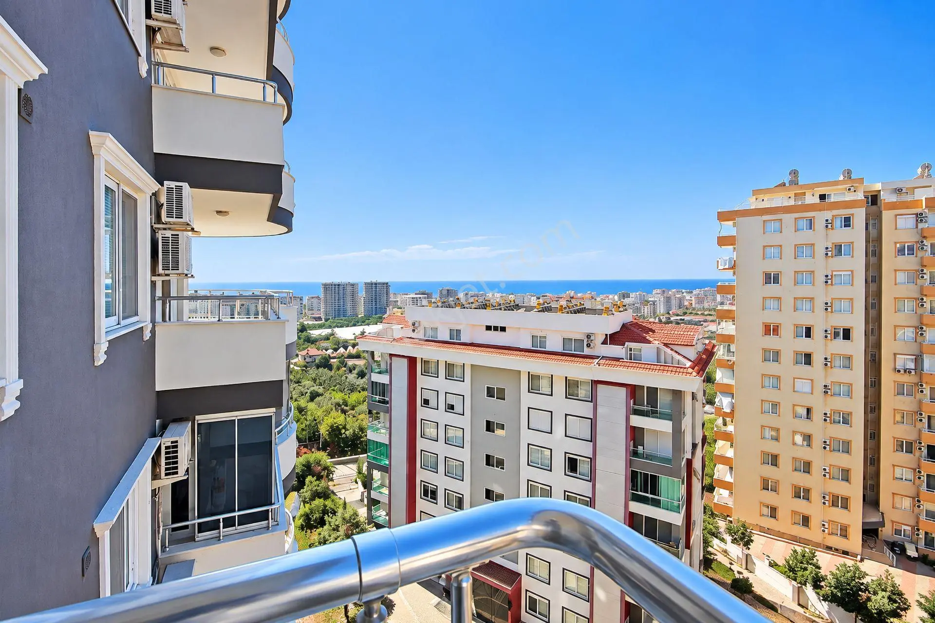 Alanya Mahmutlar'da Panoramik Manzaralı Eşyalı 2+1 Satılık Daire — fotoğraf 22