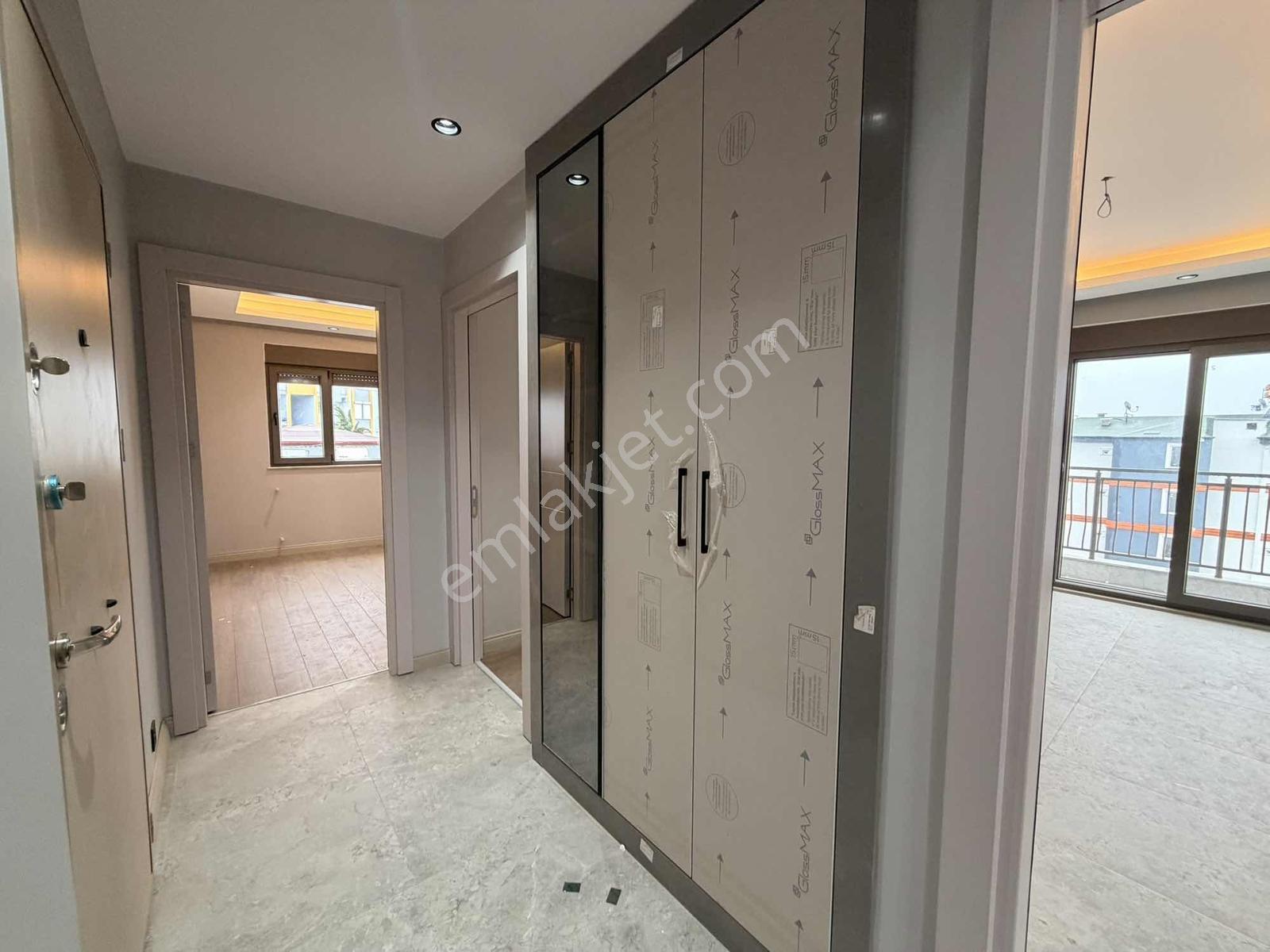 Tramvaya Cok Yakın Önü Açık 3+1 140 M2 2. Kat — fotoğraf 8