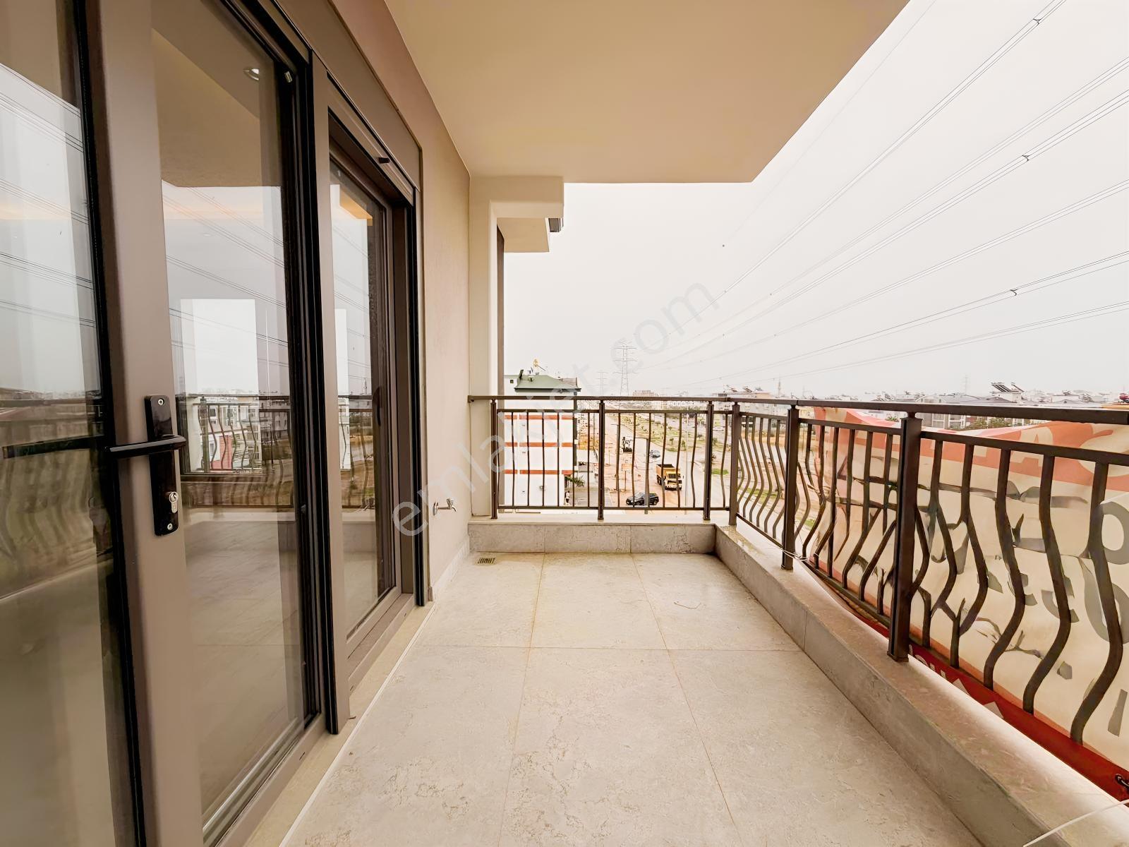 Tramvaya Cok Yakın Önü Açık 3+1 140 M2 2. Kat — fotoğraf 13
