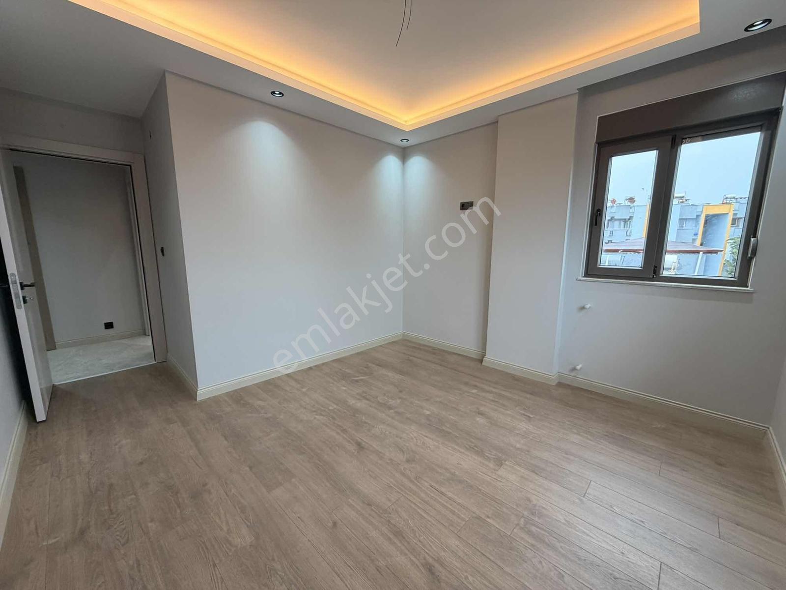 Tramvaya Cok Yakın Önü Açık 3+1 140 M2 2. Kat — fotoğraf 15