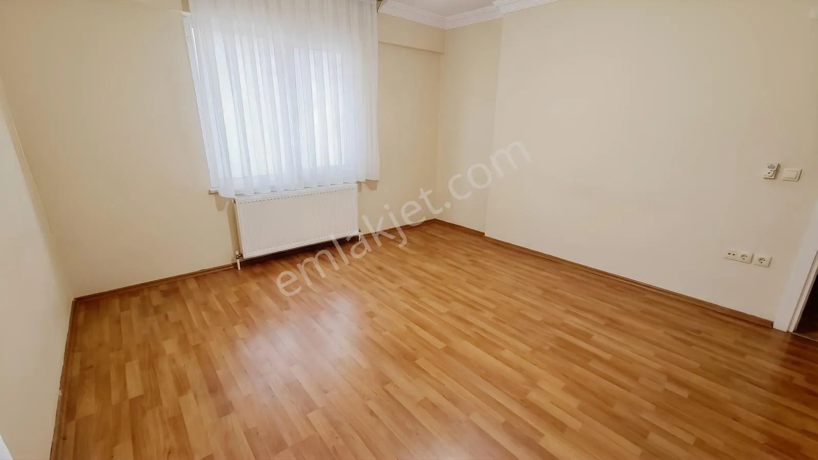 Remax Land'den Çerkezköy Belediye Meydanında Kiracılı 1+1 — fotoğraf 10