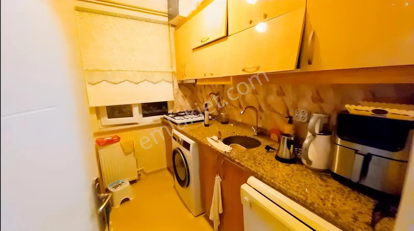 Remax Land'den Çerkezköy Belediye Meydanında Kiracılı 1+1 — fotoğraf 21