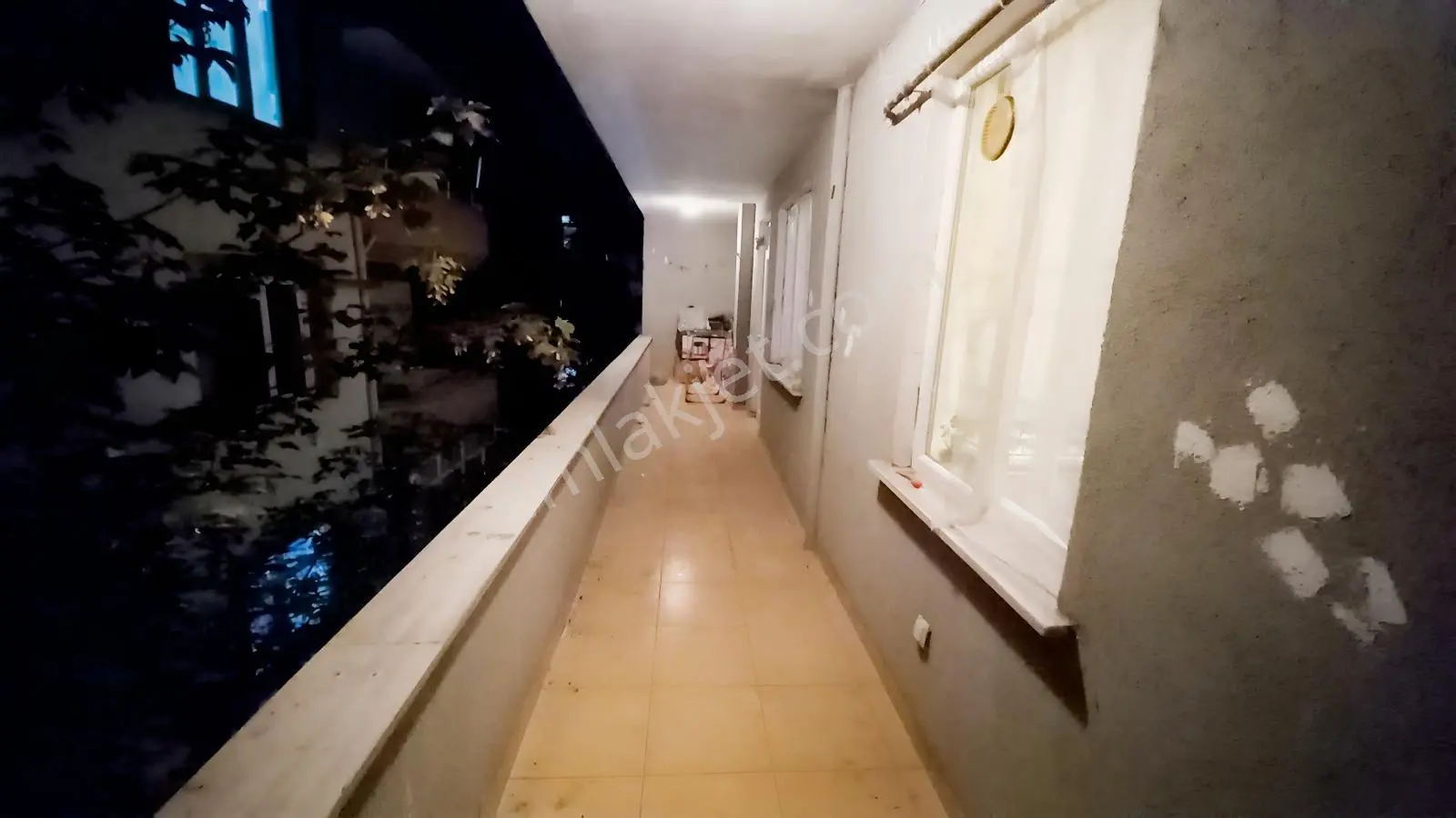 Remax Land'den Çerkezköy Belediye Meydanında Kiracılı 1+1 — fotoğraf 30