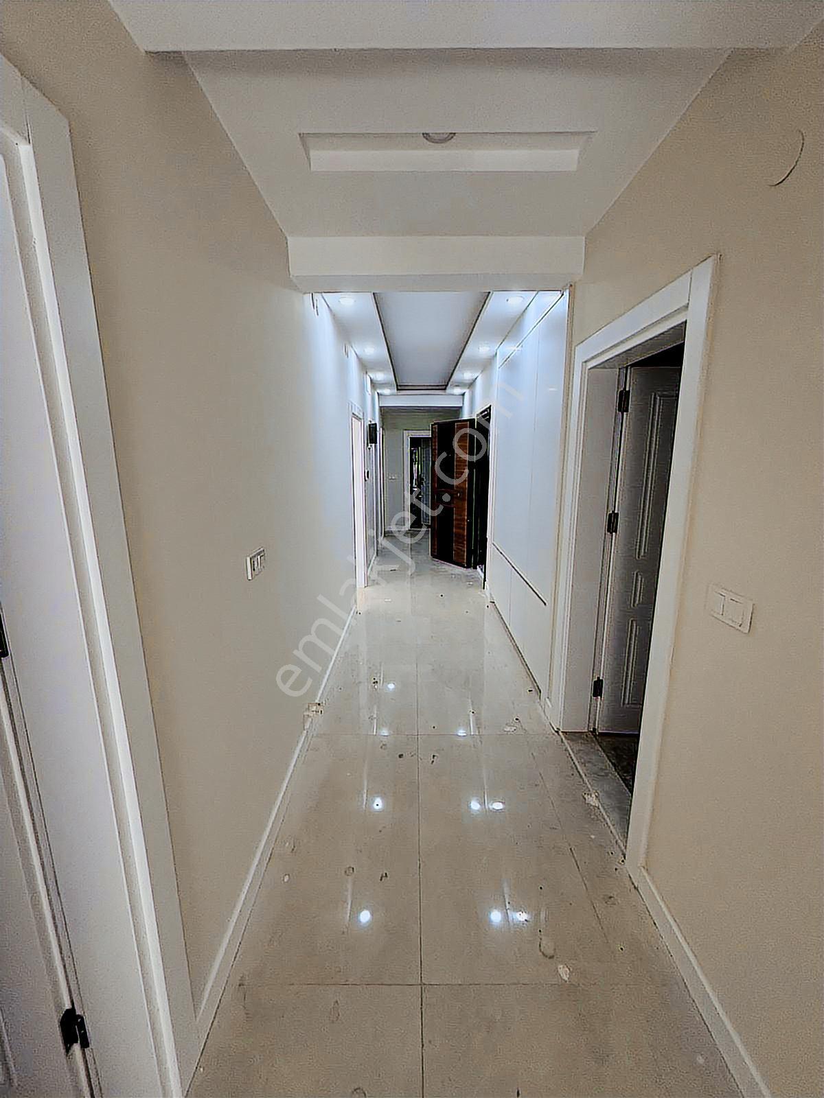 Usta Gayrimenkul'den Satılık Ebevyn Banyolu 3+1 Sıfır Lüks Daire — fotoğraf 16