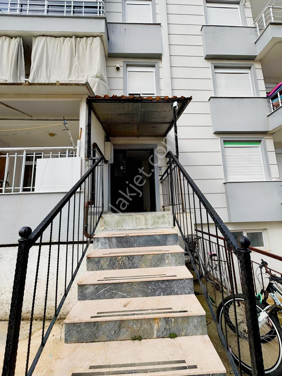 Usta Gayrimenkul'den Gedik Bölgesinde Satılık 2+1 Daire — fotoğraf 2