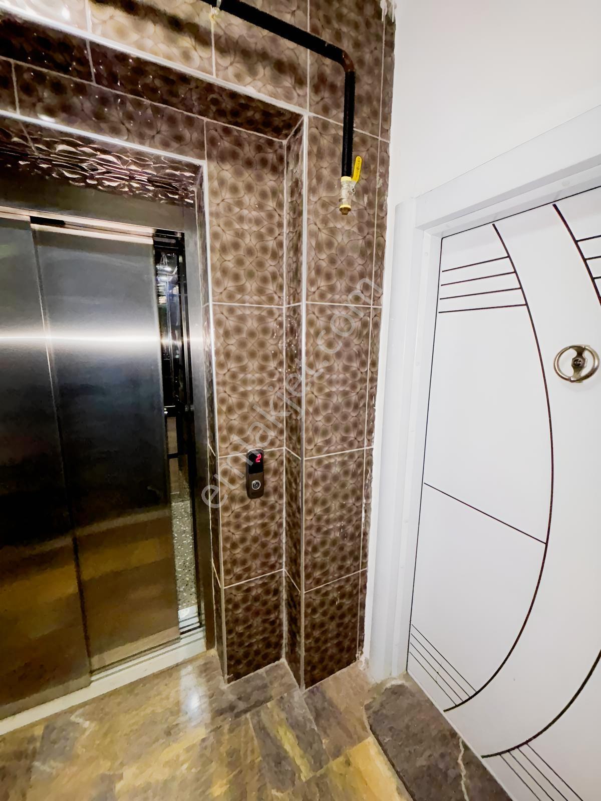 Usta Gayrimenkul'den Gedik Bölgesinde Satılık 2+1 Daire — fotoğraf 3