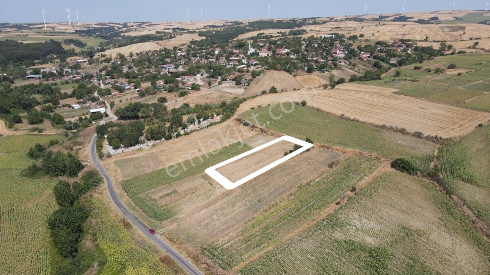 Remax Land'den Ana Caddeden 2. Parsel 1.443 M2 Müstakil — fotoğraf 7