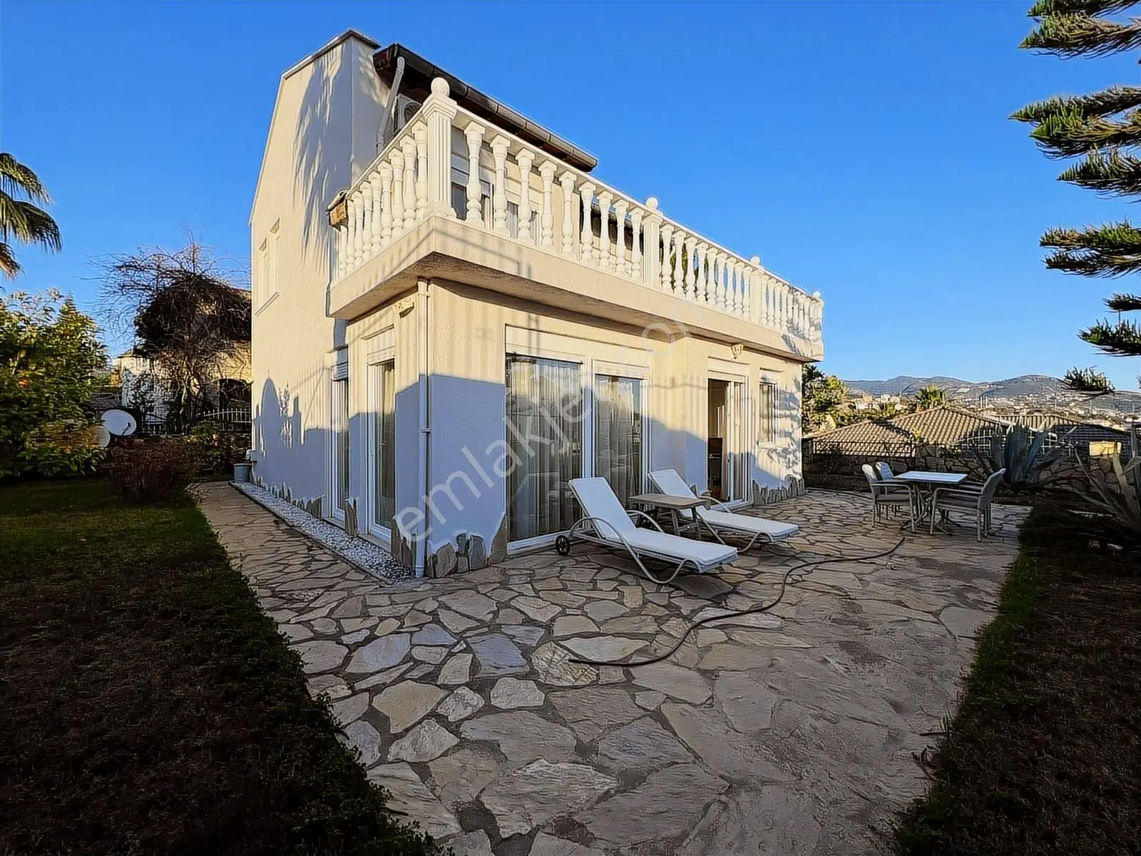 Rw Sunstar Dan Konaklı Deniz Manzaralı 3+1 Eşyalı Villa