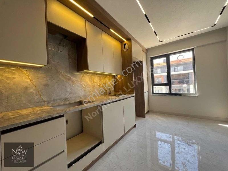 Gölbaşı İncek'te Bağımsız Mutfaklı Teraslı 2+1 Dubleks Daire — fotoğraf 3