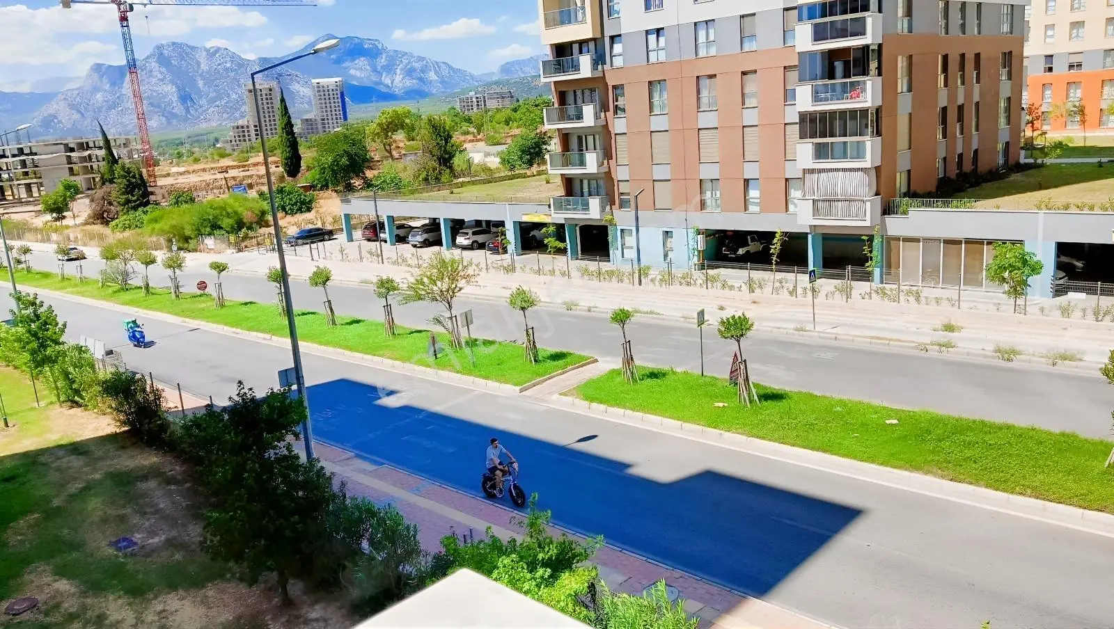 Antalya Sur Cadde Yanı Satılık 2+1 94M2 4.Kat Daire