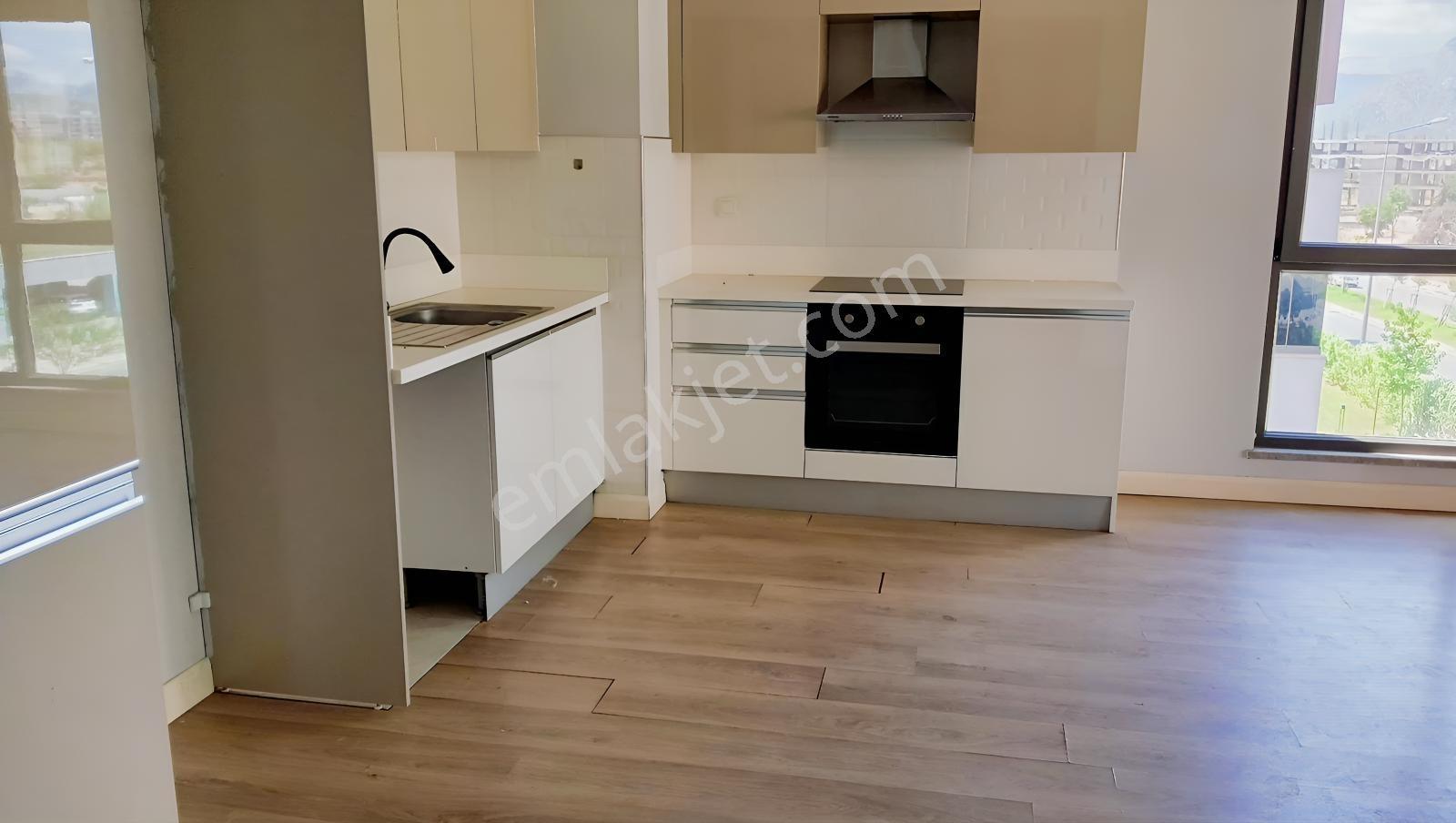 Antalya Sur Cadde Yanı Satılık 2+1 94m2 4.kat Daire — fotoğraf 2
