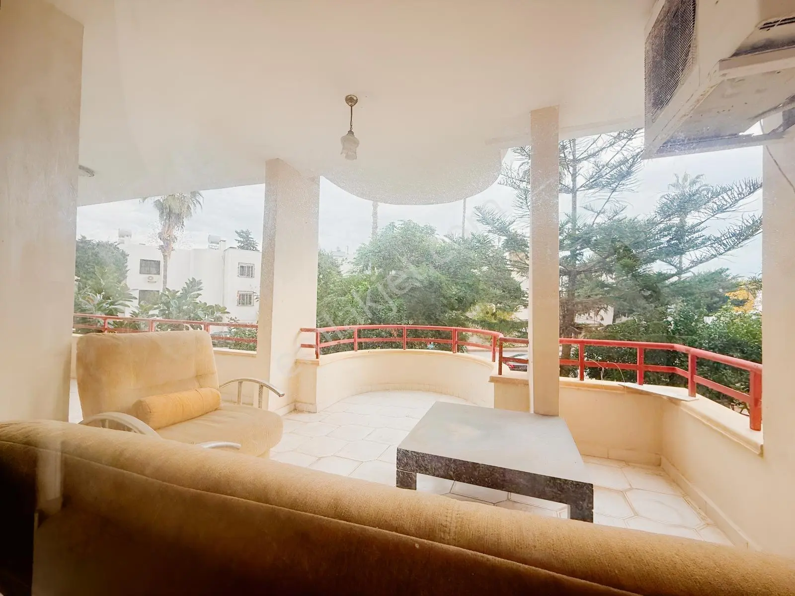 Viranşehir Site İçersnde Sahile 1 Adım Deniz Manzaralı Geniş 4+1 — fotoğraf 3