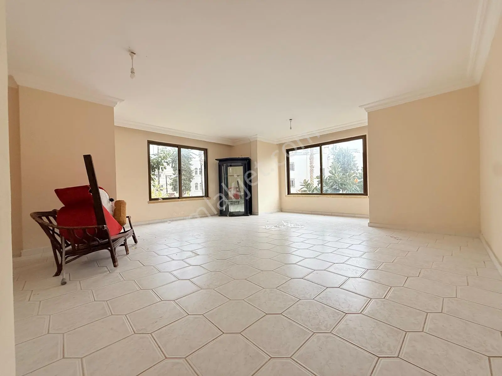 Viranşehir Site İçersnde Sahile 1 Adım Deniz Manzaralı Geniş 4+1 — fotoğraf 9