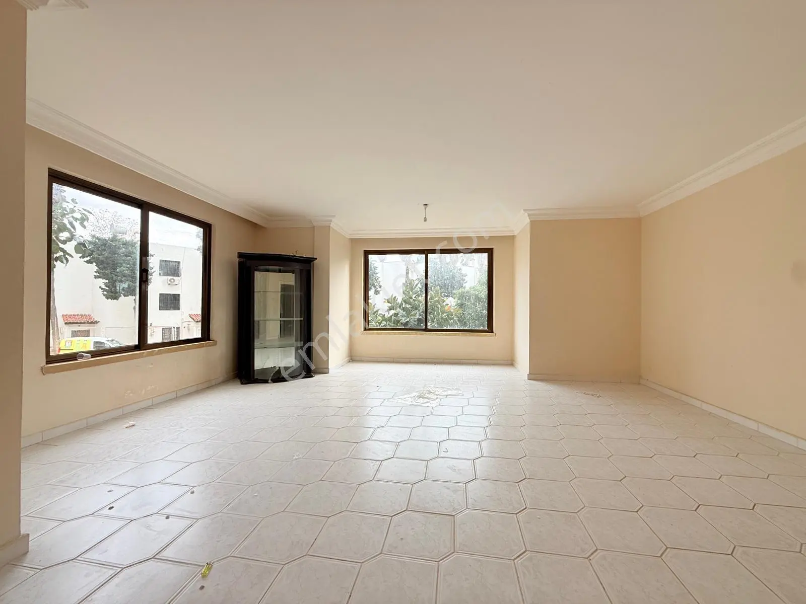Viranşehir Site İçersnde Sahile 1 Adım Deniz Manzaralı Geniş 4+1 — fotoğraf 10