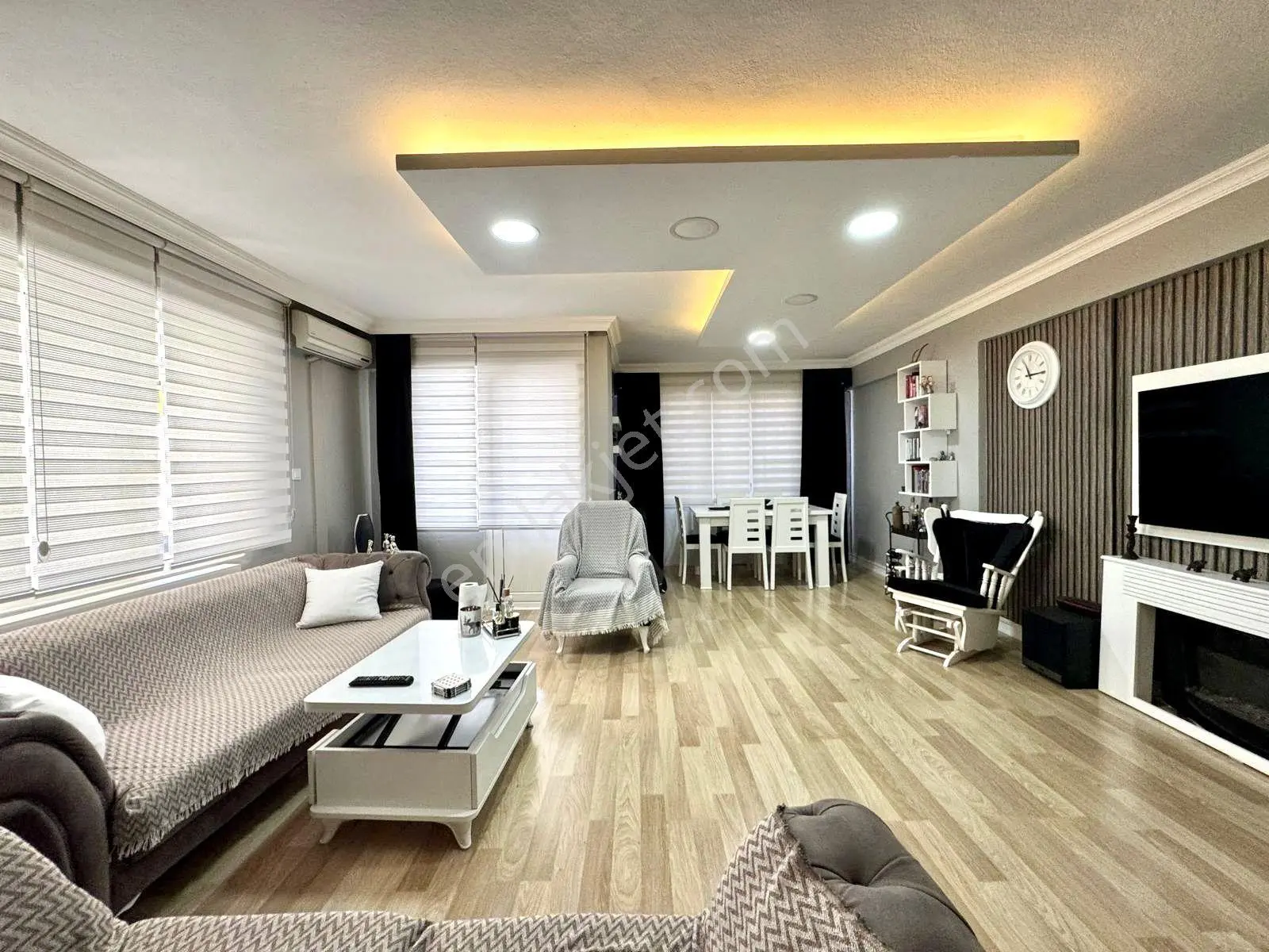 Referans'tan Akçay'da Ara Kat Ön Cephe Doğalgazlı 3+1 Daire — fotoğraf 12