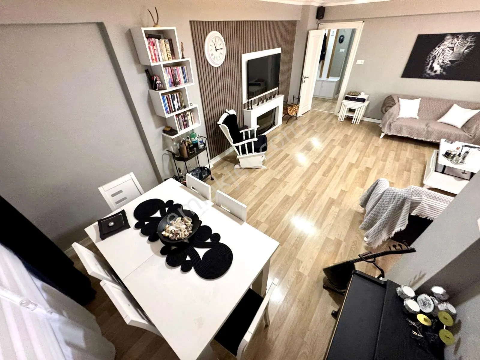 Referans'tan Akçay'da Ara Kat Ön Cephe Doğalgazlı 3+1 Daire — fotoğraf 19