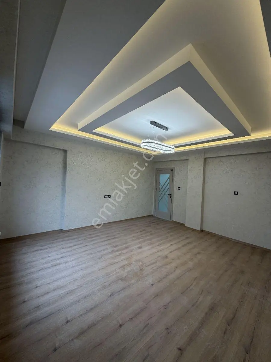 Sakarya'da Satılık 3+1 Daire Yerden Isıtma & Kapalı Otopark — fotoğraf 9