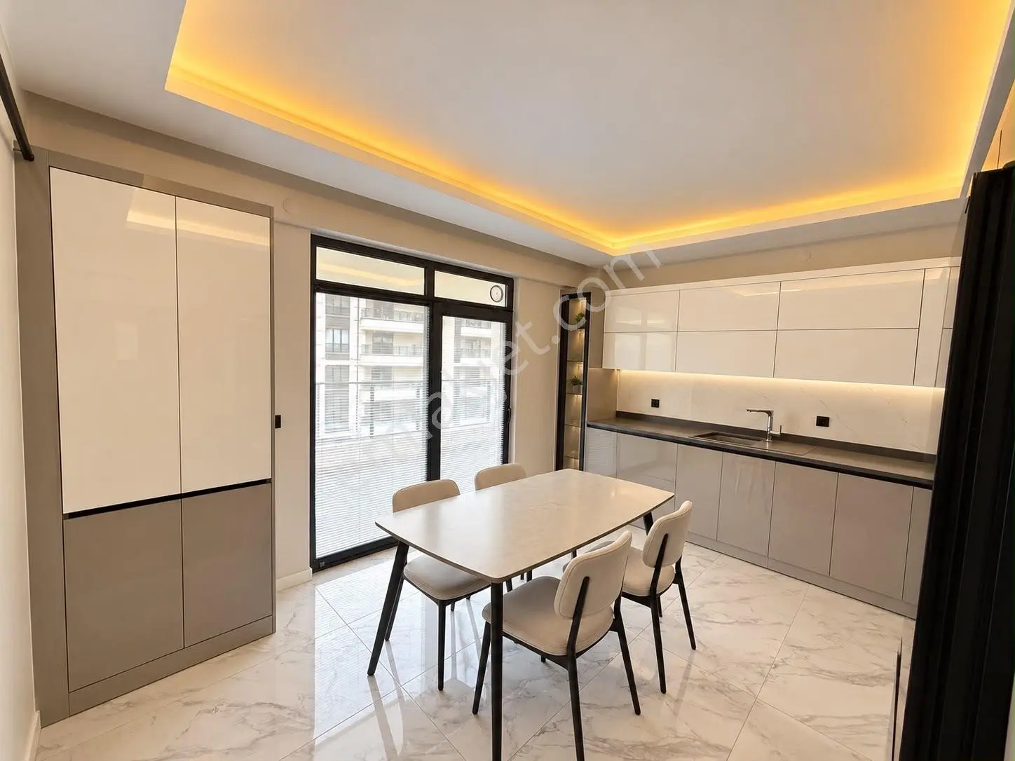 Rota’Dan Satılık Ultra Lüx Site İçi 3+1 Daire