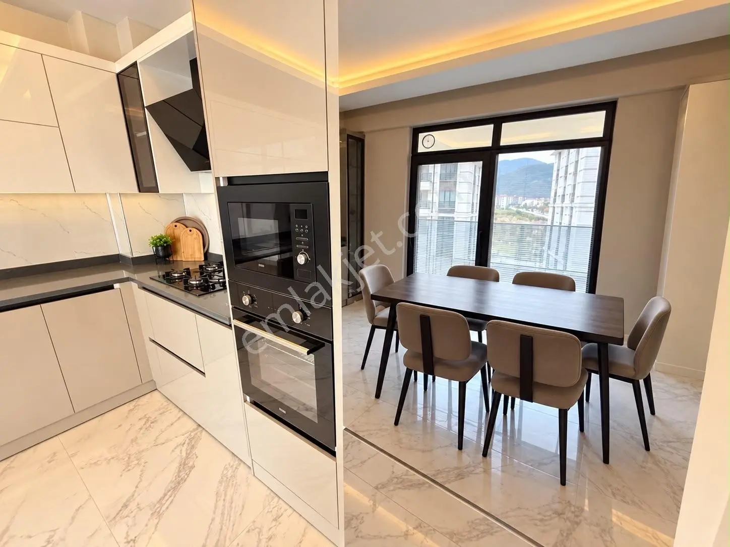 Rota’dan Satılık Ultra Lüx Site İçi 3+1 Daire — fotoğraf 3