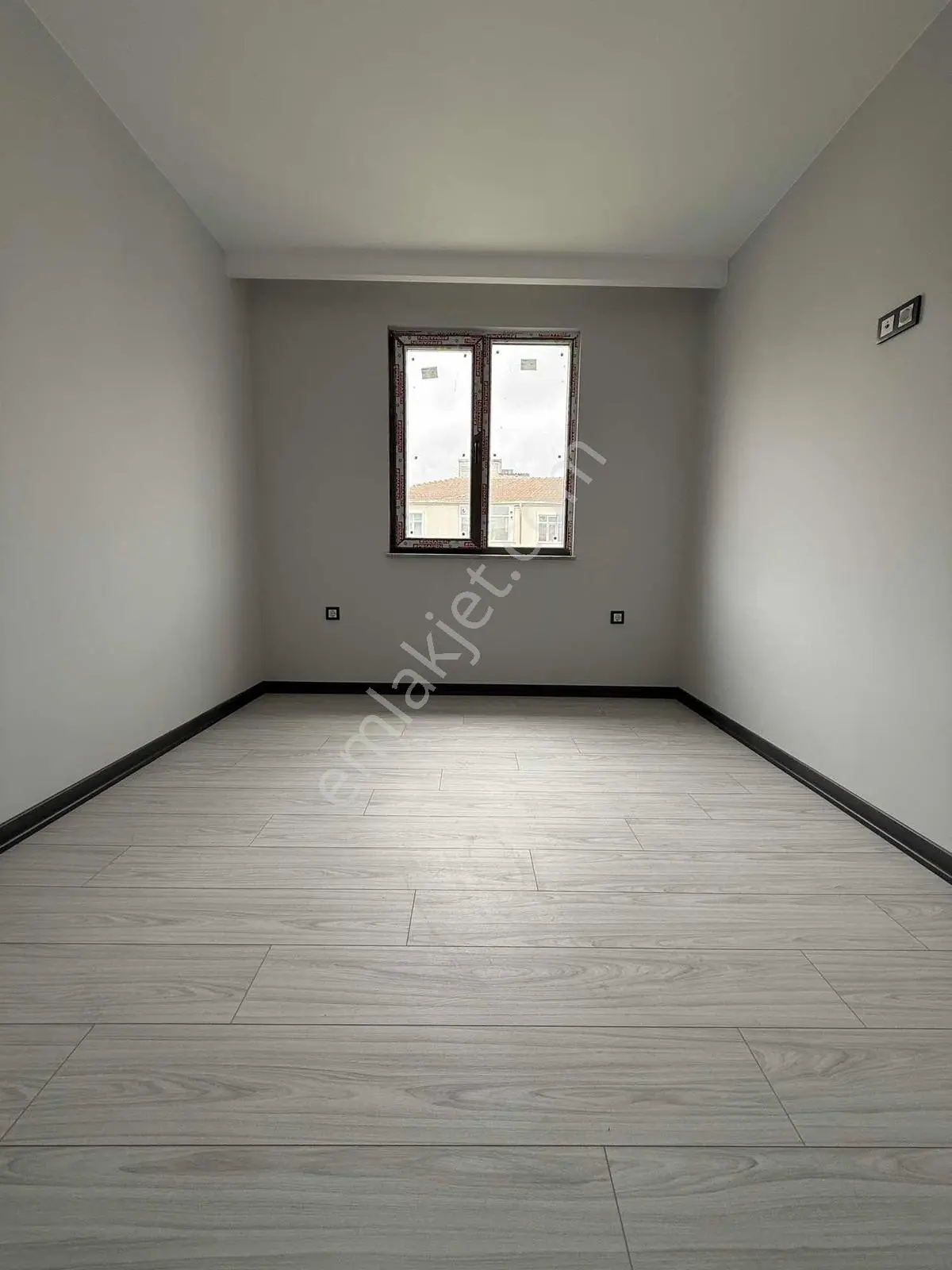 Onay 'dan Çerkezköy Çarşı Merkezinde 1+1 Daire Ve Ofisler — fotoğraf 22