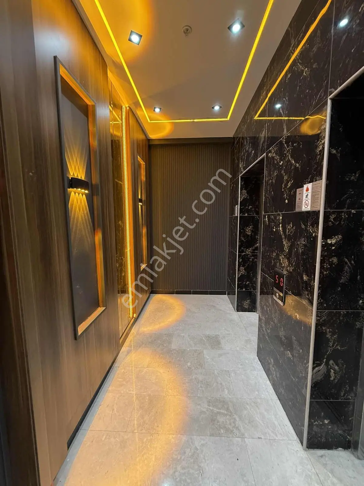 Onay 'dan Çerkezköy Çarşı Merkezinde 1+1 Daire Ve Ofisler — fotoğraf 23