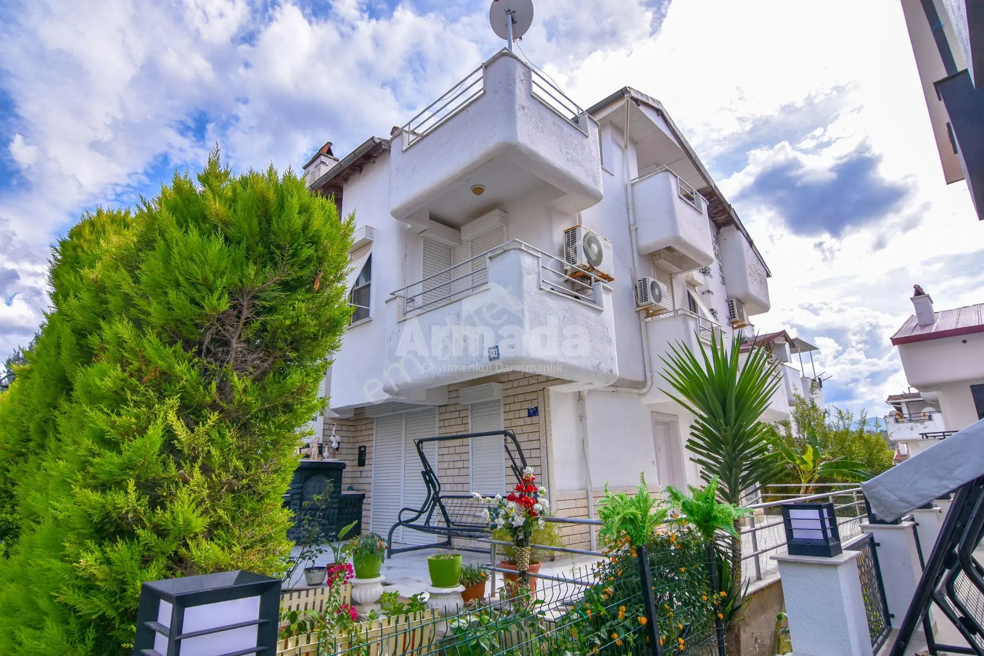 Karaova'da Havuzlu, Güvenlikli Sitede Deniz Manzaralı 5+1 Villa — fotoğraf 2