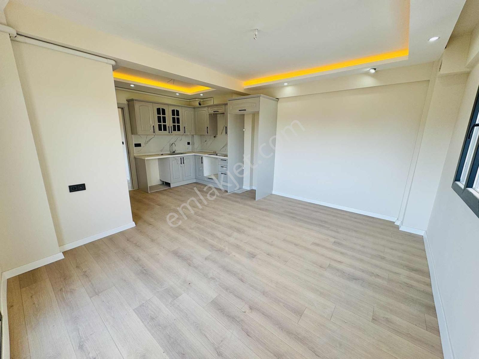 Asil Emlak'tan Muradiye Mah. Site İçi, Sıfır 2+1 Ara Kat Daire — fotoğraf 13