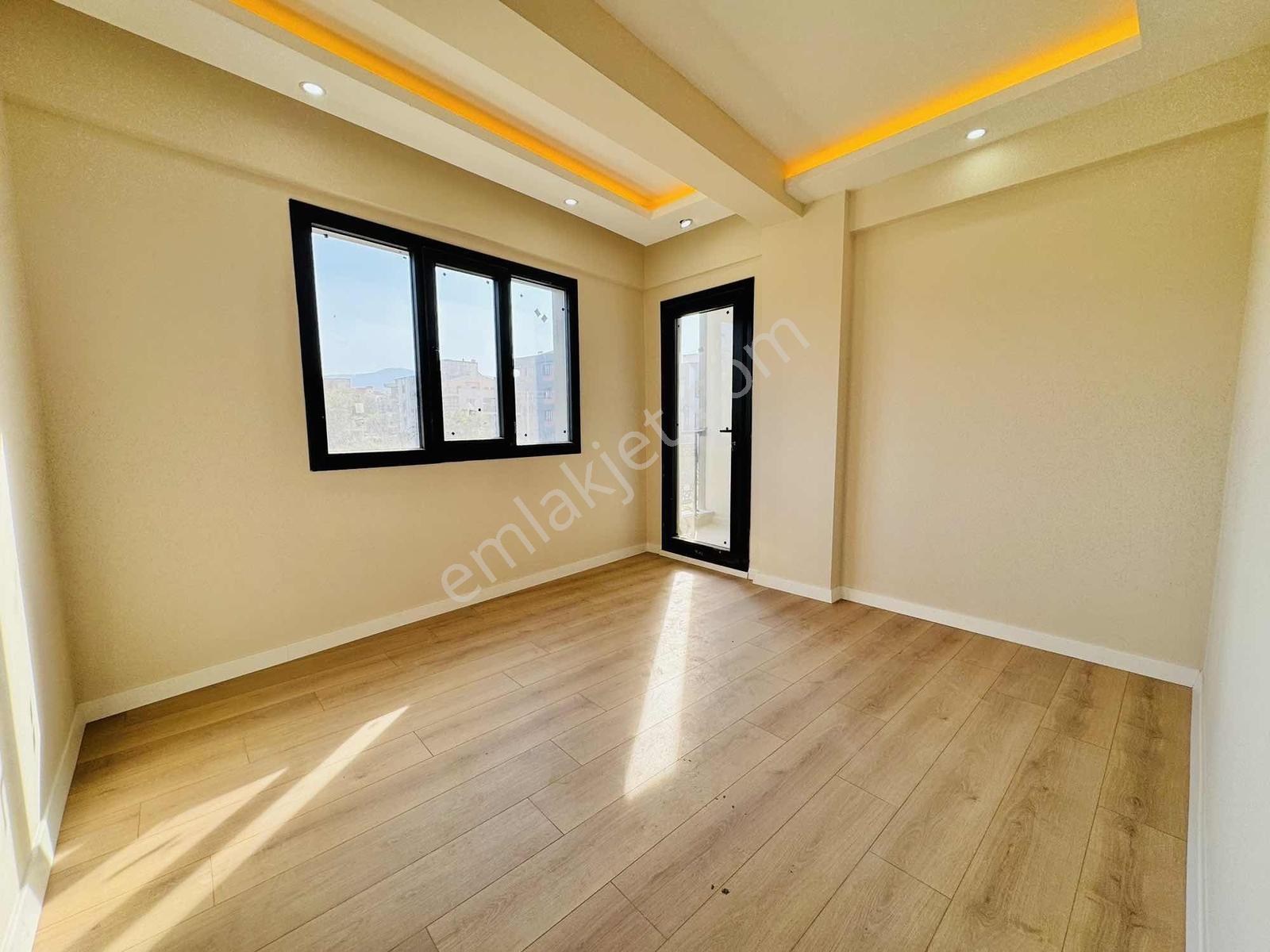 Asil Emlak'tan Muradiye Mah. Site İçi, Sıfır 2+1 Ara Kat Daire — fotoğraf 24