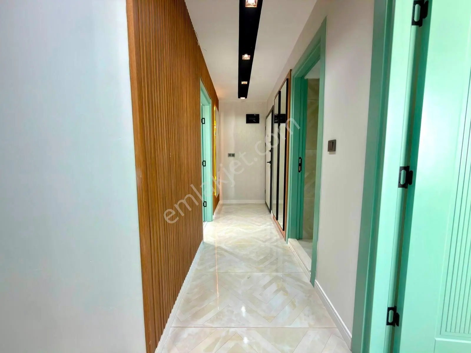 Referans'tan Akçay Merkez'de Ara Kat Ön Cephe Modern 2+1 Daire — fotoğraf 6
