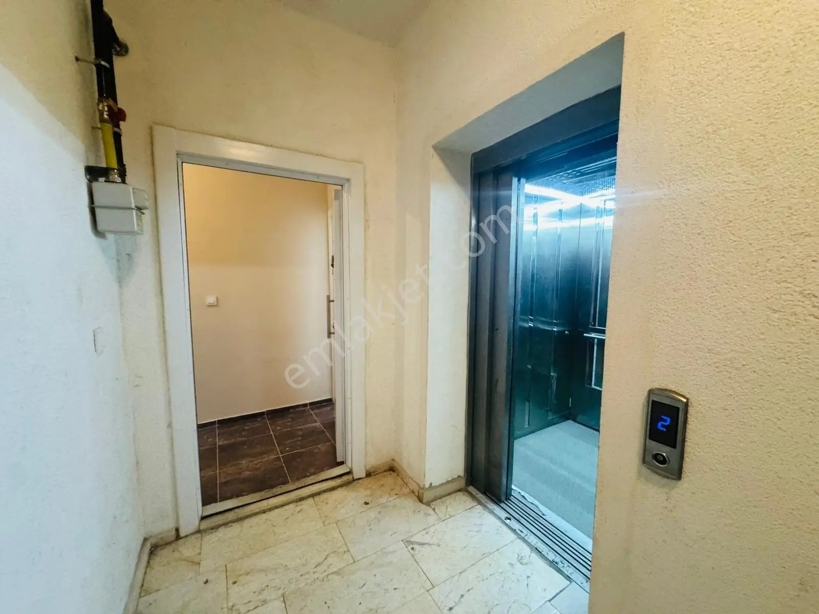 Çerkezköy Yıldırım Beyazıt Mah'de/ Acil Satılık/ İskanlı/ Kobmili 2'kat 2+1 Daire — fotoğraf 25